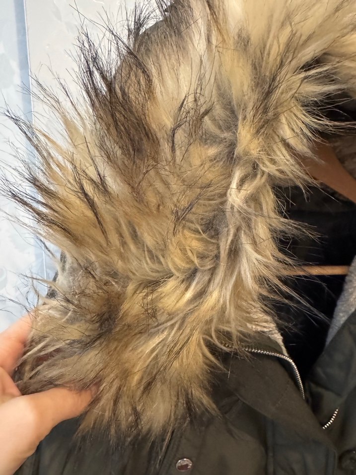 Kadın Bej Kamuflaj Desenli Kürklü Kışlık Mont - Görsel 2