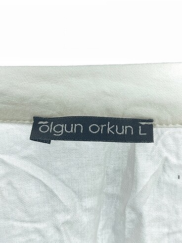 l Beden beyaz Renk Diğer Gömlek %70 İndirimli.