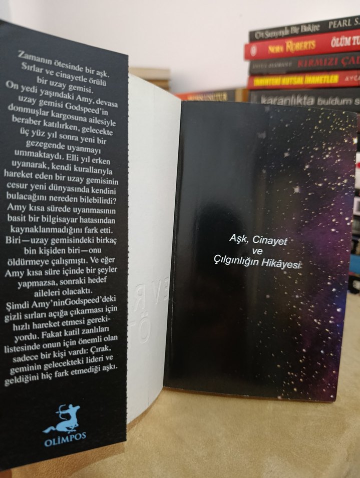 Evrenin Ötesi Beth Revis - Görsel 3