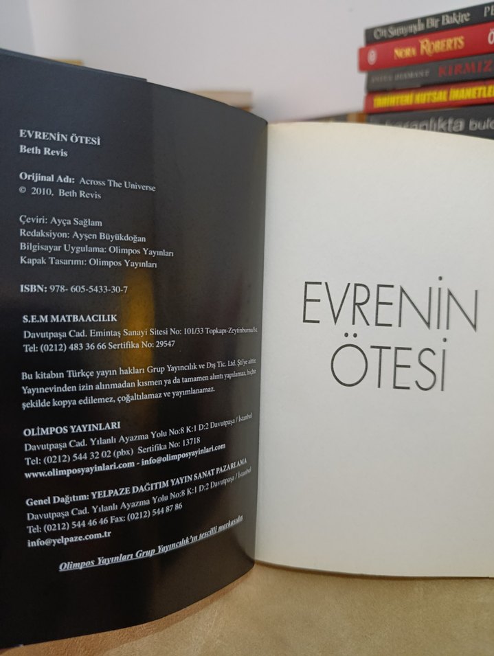 Evrenin Ötesi Beth Revis - Görsel 4