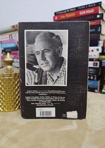 Arthur Hailey Başbakan - Görsel 6