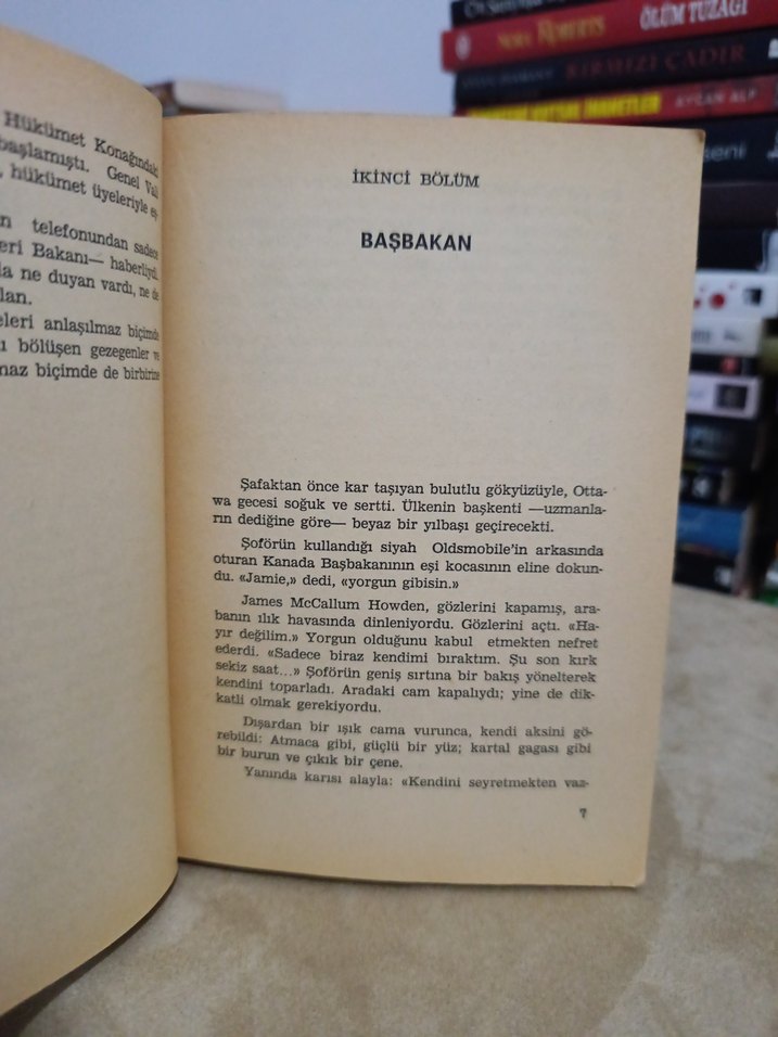 Arthur Hailey Başbakan - Görsel 4