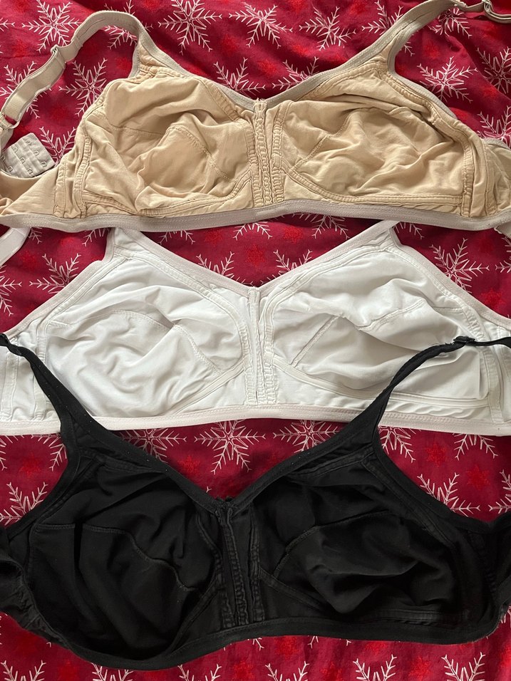 Beyaz/Siyah/Ten Rengi Sütyenler - Görsel 2