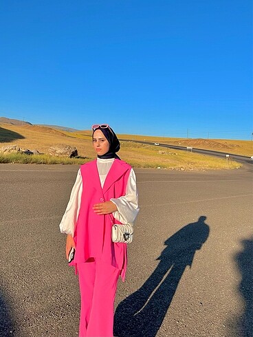 Diğer Pembe Henza takım
