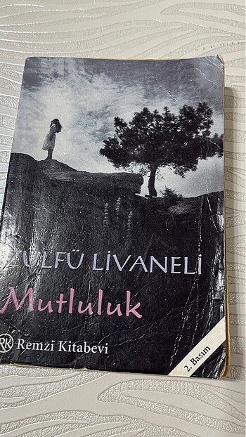 Zülfü Livaneli Mutluluk