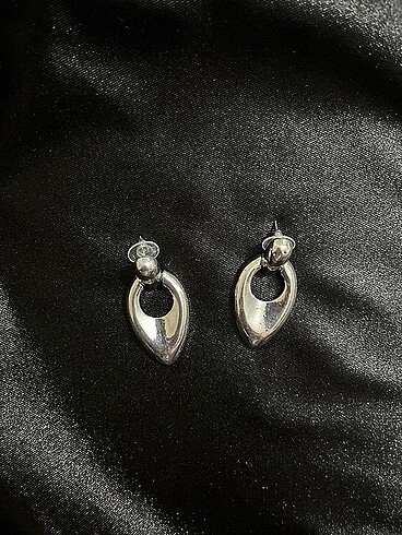 Metal küpe