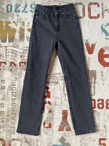 Straight Jean