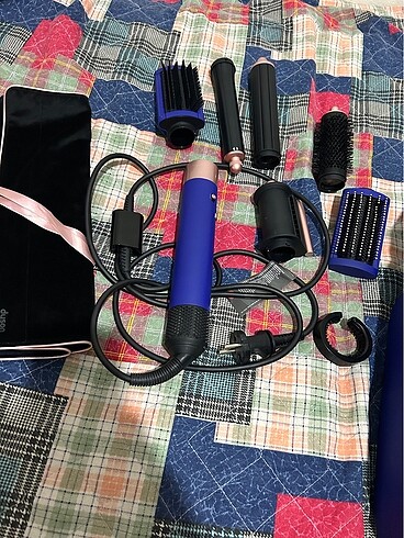 DYSON AİRWRAP