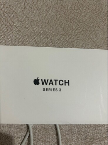 Apple Watch Series 3 (42 mm) Beyaz renk