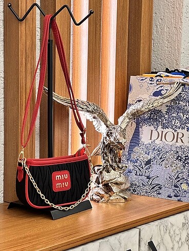  Beden Miu Miu