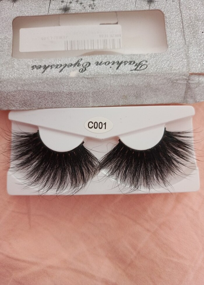 Sıfır abartılı takma kirpik - Görsel 2