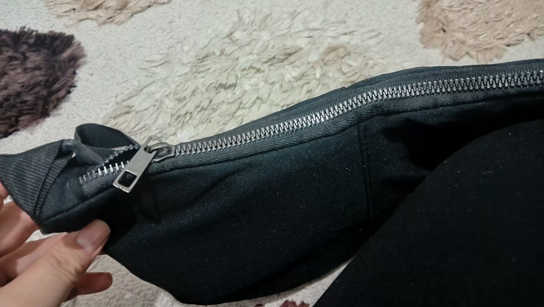 Siyah Omuz Çantası, Tokalı, Biker Tarzı - Görsel 4