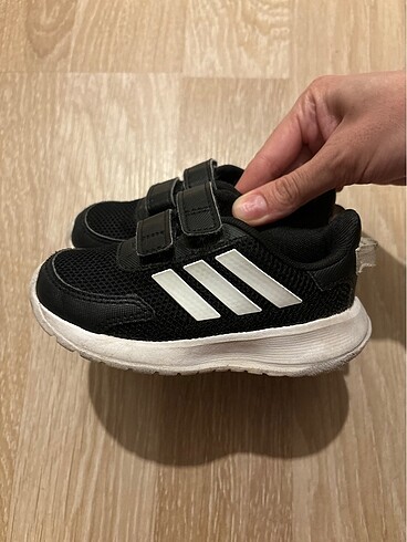 Adidas ayakkabı