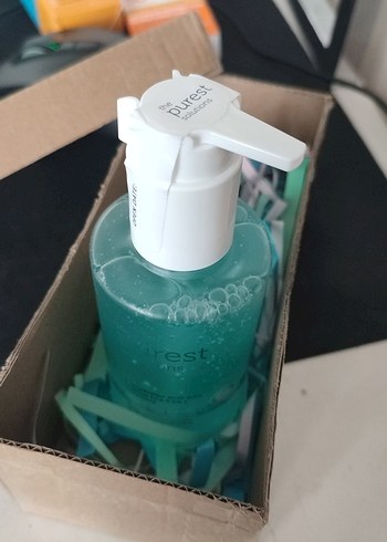 Beden The Purest Solutions Nemlendirici Yüz Temizleyici