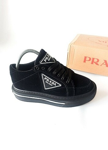 39 Beden siyah Renk Prada Sneaker Spor Ayakkabı 