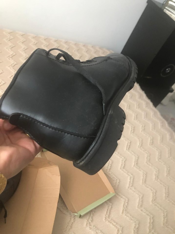 Siyah Minimalist Erkek deri  Bot - Görsel 5