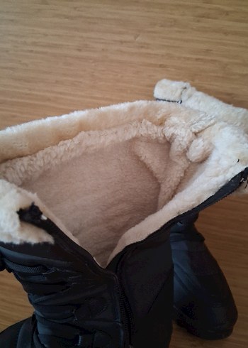 Siyah Kürklü Dolgu Topuk Kadın Bot - Görsel 4