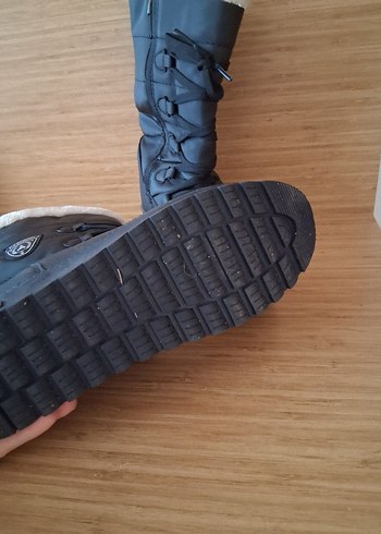 Siyah Kürklü Dolgu Topuk Kadın Bot - Görsel 3