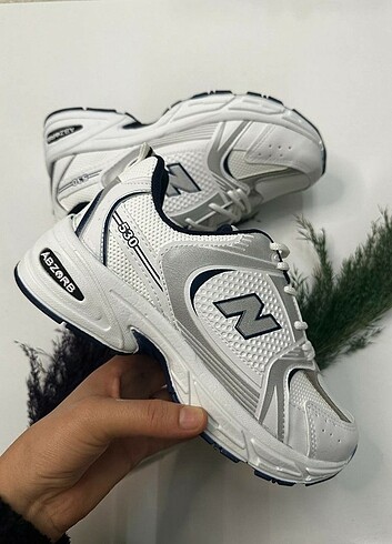 37 Beden beyaz Renk NB Spor Ayakkabı 530