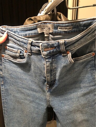 Zara Yırtık jean