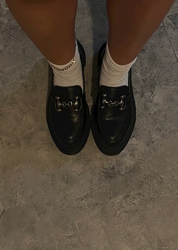 Siyah Tokalı Kalın Topuklu Kadın Loafer - Görsel 3