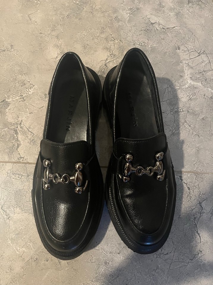 Siyah Tokalı Kalın Topuklu Kadın Loafer - Görsel 4