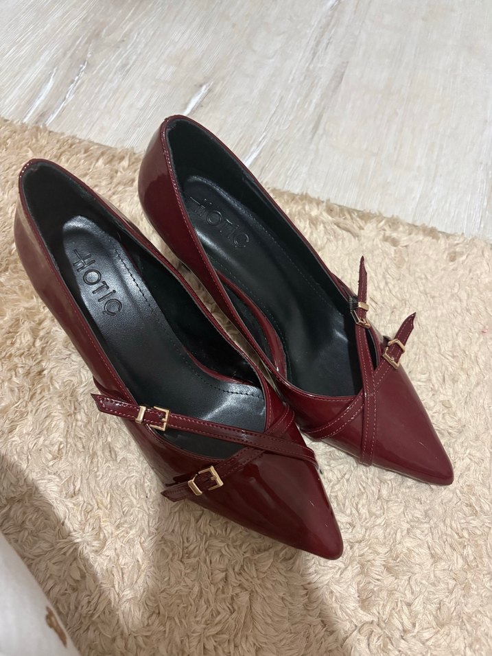 Bordo Rugan Kemer Detaylı Stiletto - Görsel 4