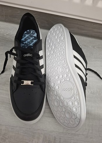 Adidas ayakkabı - Görsel 4