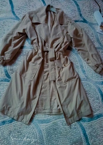 Bej Uzun Kesim Düğmeli Kadın Trençkot - Görsel 3