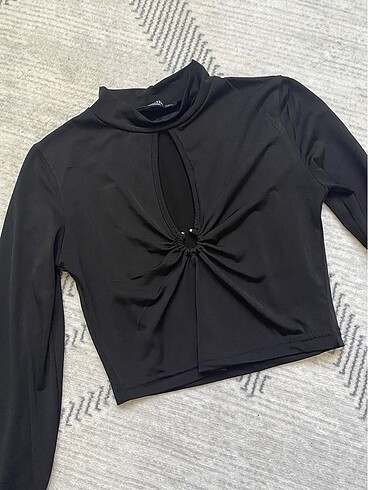 Siyah crop