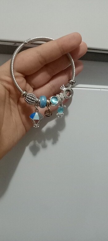 Pandora