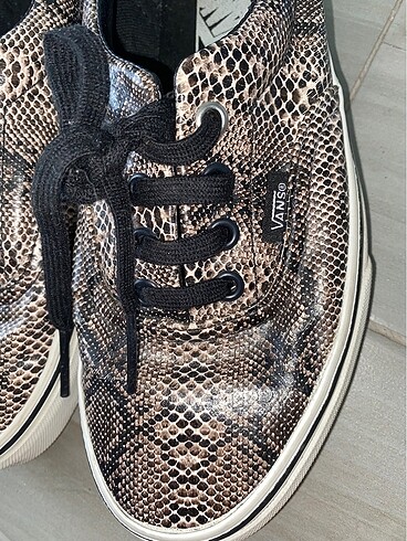 37,5 Beden siyah Renk Python vans spor ayakkabı
