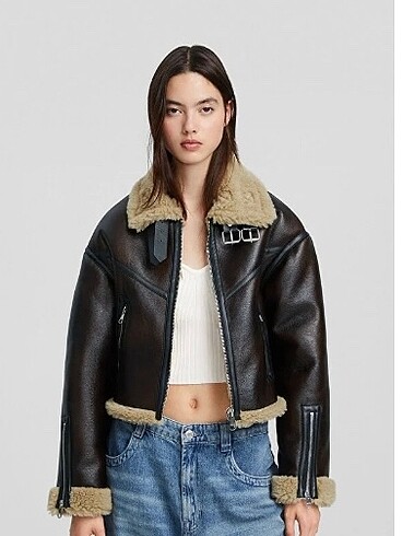 Bershka kürklü mont