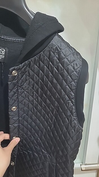 l Beden siyah Renk Siyah ceket yelek M/L bedene daha uygun