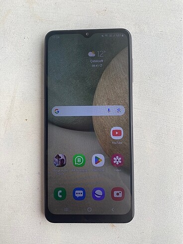 SAMSUNG A12