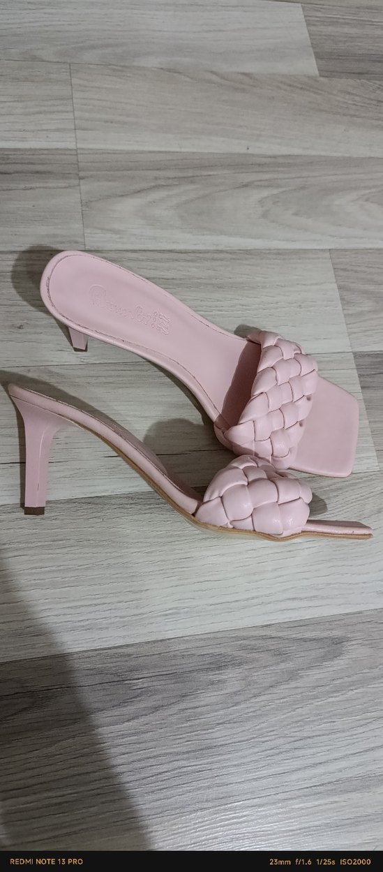 Topuklu Terlik - Görsel 3