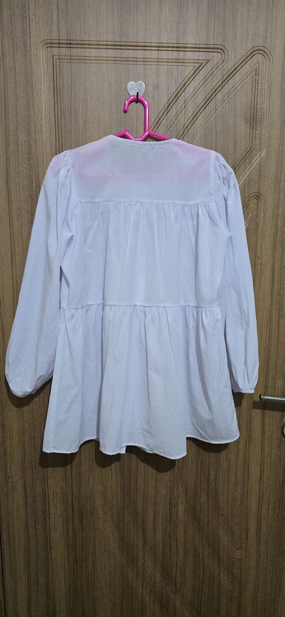 Düğmeli Beyaz Kadın Keten Gömlek - Görsel 2