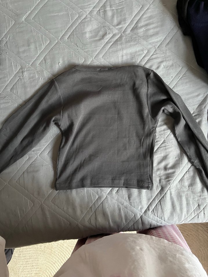 Uzun kollu crop - Görsel 4