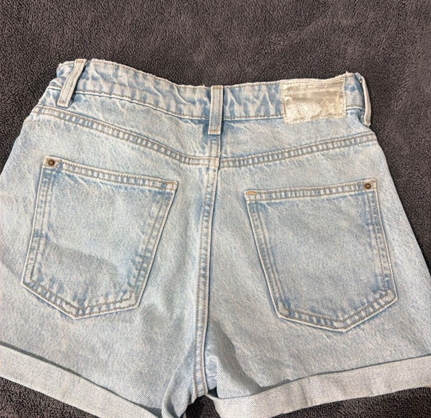 Kadın Mavi Tie-Dye Mini Denim Şort - Görsel 4