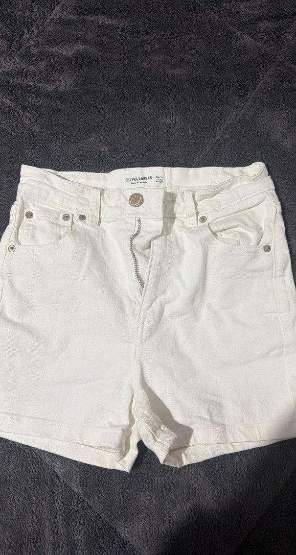 Beyaz Mini Kadın Denim Şort - Görsel 3