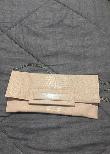 Bej Yılan Derisi Desenli Kadın Portföy Çanta - Görsel 2