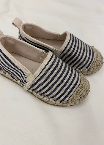 Kız çocuk Mavi Çizgili hasır ayakkanı - Görsel 2