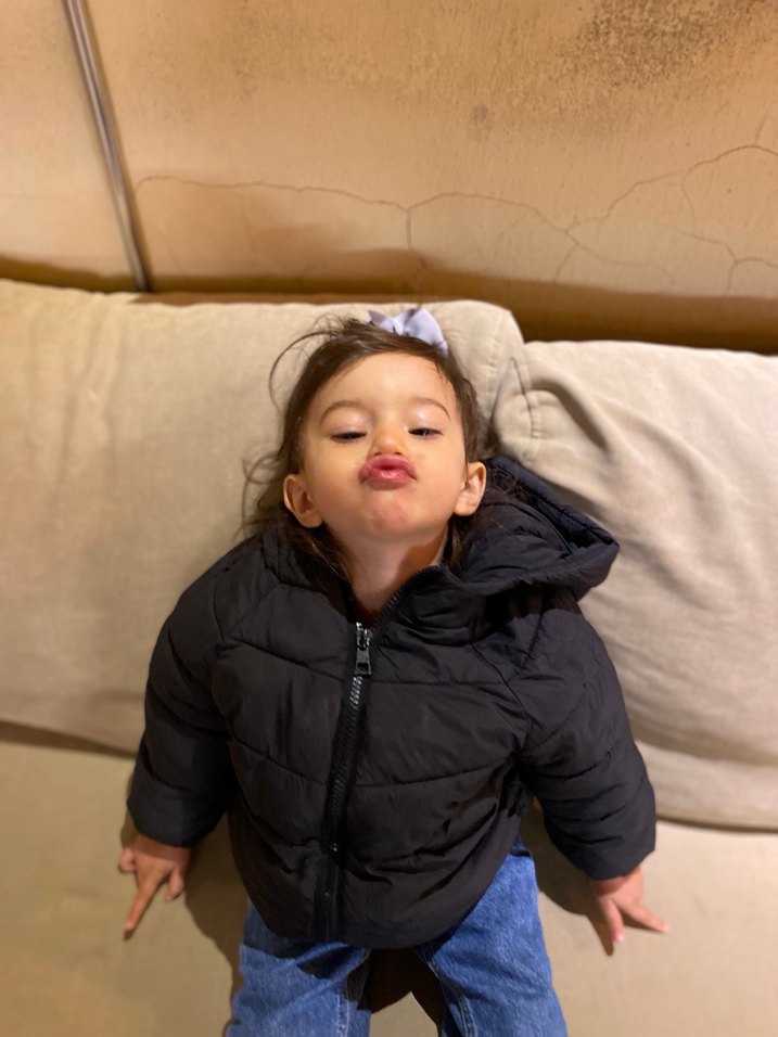 Siyah kız çocuk şişme mont - Görsel 2