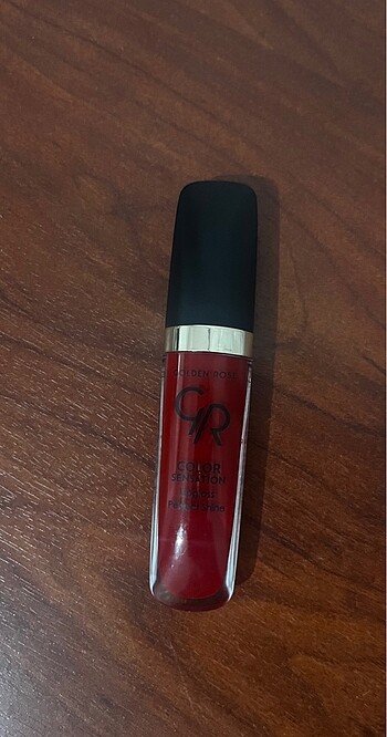 Golden rose gloss
