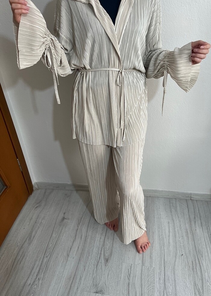 Bej takım - Görsel 3