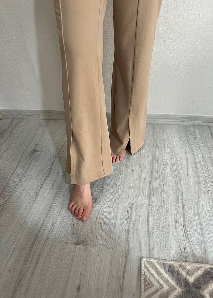 Yırtmaçlı pantolon - Görsel 5