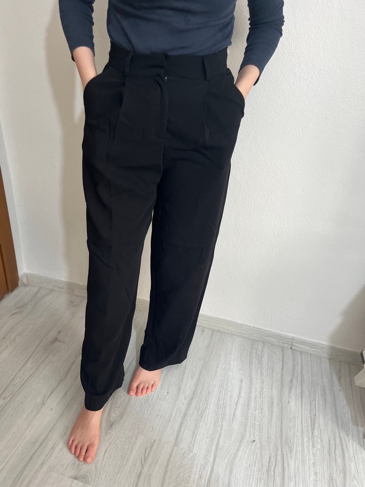 Siyah Rahat Kesim Kadın Kumaş Pantolon - Görsel 3