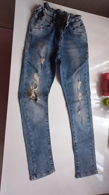 9 yaş jeans