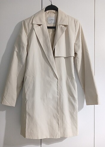 Krem trenchcoat trençkot