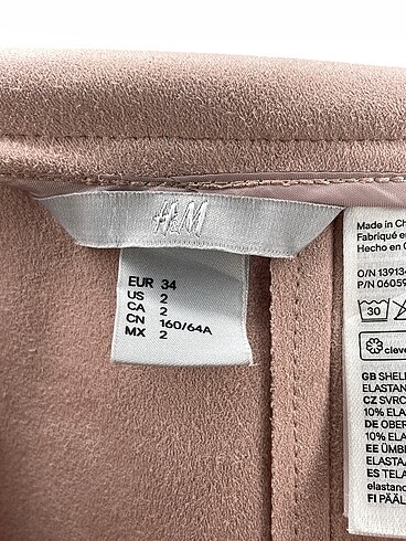 34 Beden çeşitli Renk H&M Mini Etek %70 İndirimli.